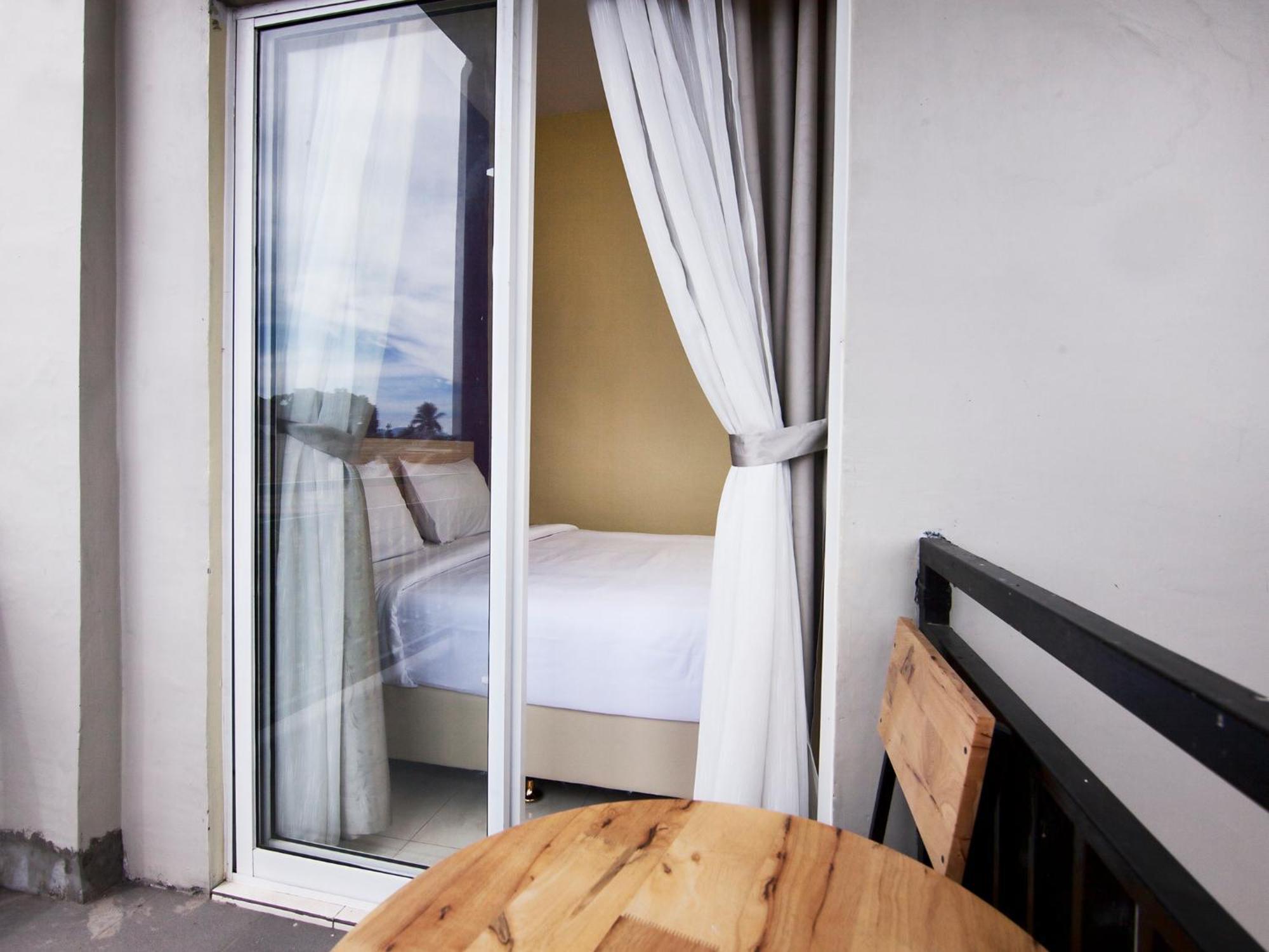 Rap Hotel Balige 外观 照片